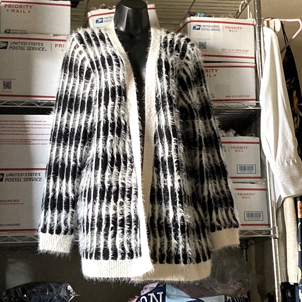 Context Lord & Taylor Wispy Eyelash Open Front Cardigan Sweater Women Size LG
